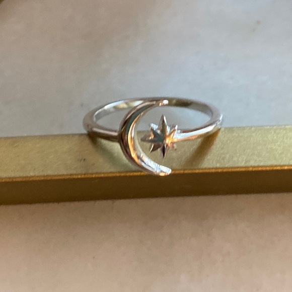 Sterling silver toe rings - Picture 3 of 5